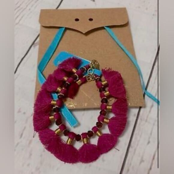 NWT Anthropologie Boho Shiraleah Clio Fringe Bracelet in Magenta - Picture 1 of 2